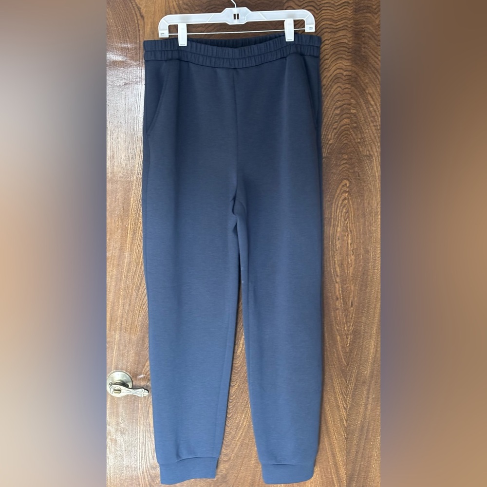 Old Navy Active High-rise Bounce Fleece Jogger - Large Tall - Dusk Navy